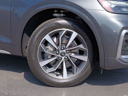 Used 2023 Audi Q5 2.0T Premium Plus image 2