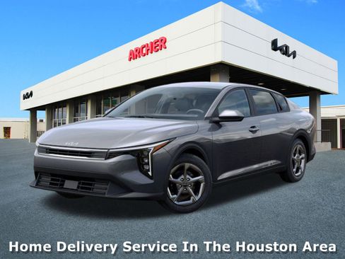 New 2026 Kia K4 LXS image 1