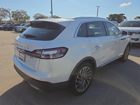Used 2019 Lincoln Nautilus Reserve image 6
