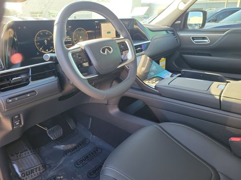 New 2026 INFINITI QX80 Pure image 20