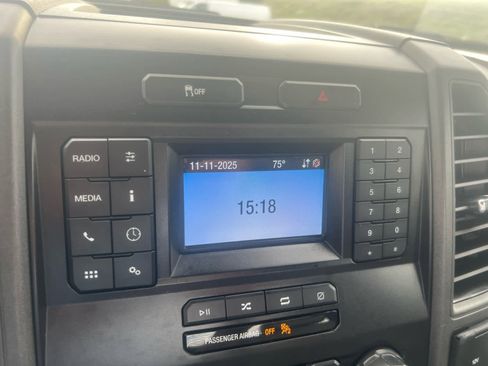 Used 2020 Ford F250 XL w/ Power Equipment Group AWD/4WD image 17