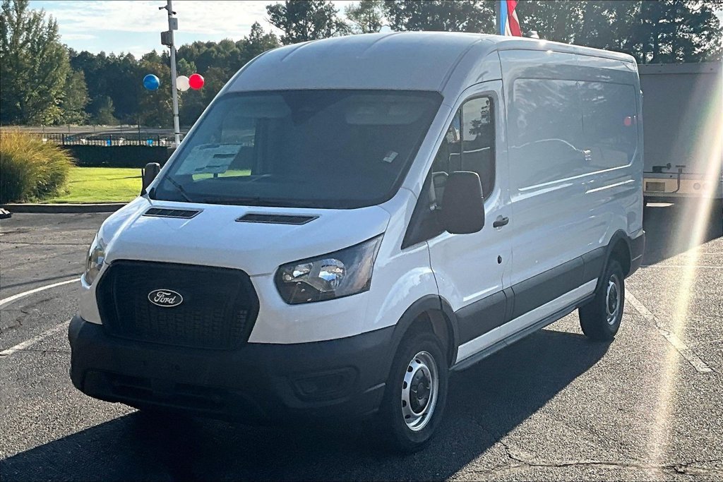 New 2026 Ford Transit 250 148 Medium Roof RWD image 2