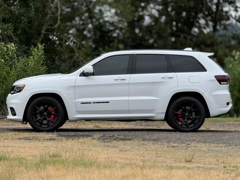 Used 2020 Jeep Grand Cherokee SRT AWD/4WD image 8