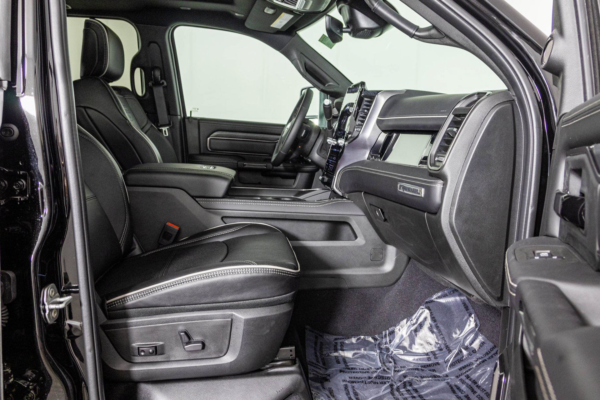 New 2027 RAM 2500 Rebel AWD/4WD image 42