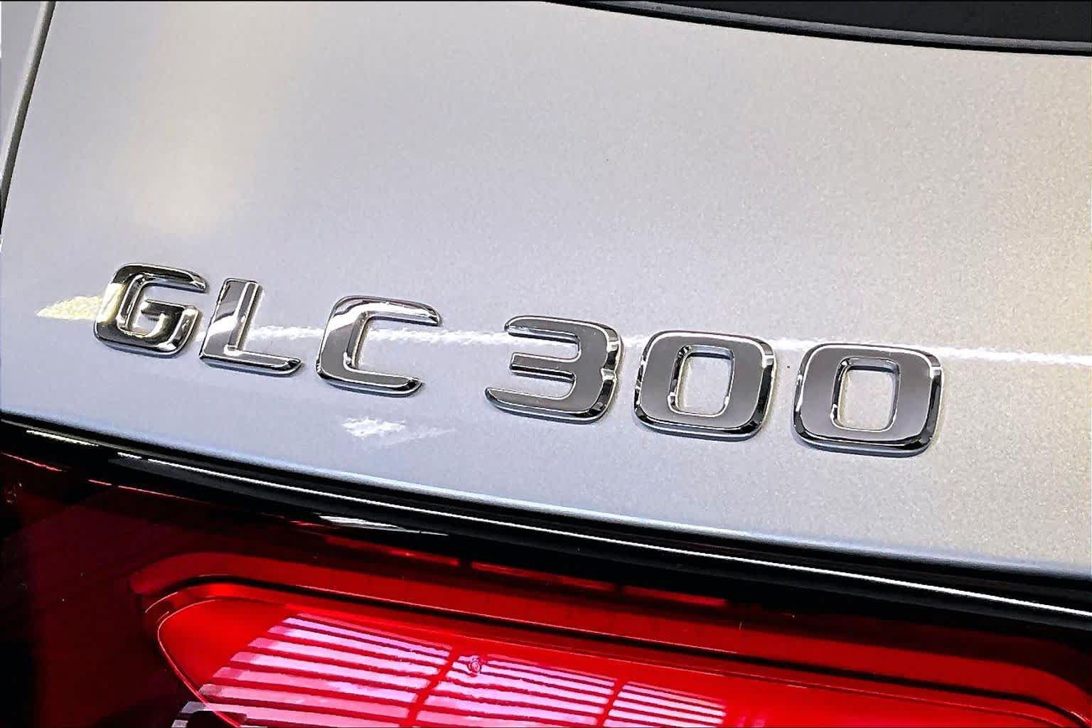 Certified 2026 Mercedes-Benz GLC 300 4MATIC image 33