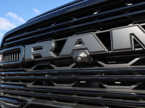 Used 2025 RAM 3500 Laramie image 7