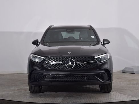 Certified 2026 Mercedes-Benz GLC 300 4MATIC image 2