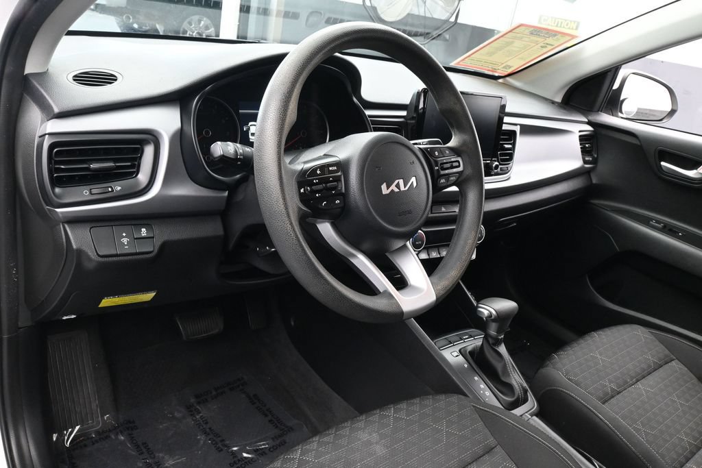 Used 2022 Kia Rio S w/ Technology Package FWD image 15
