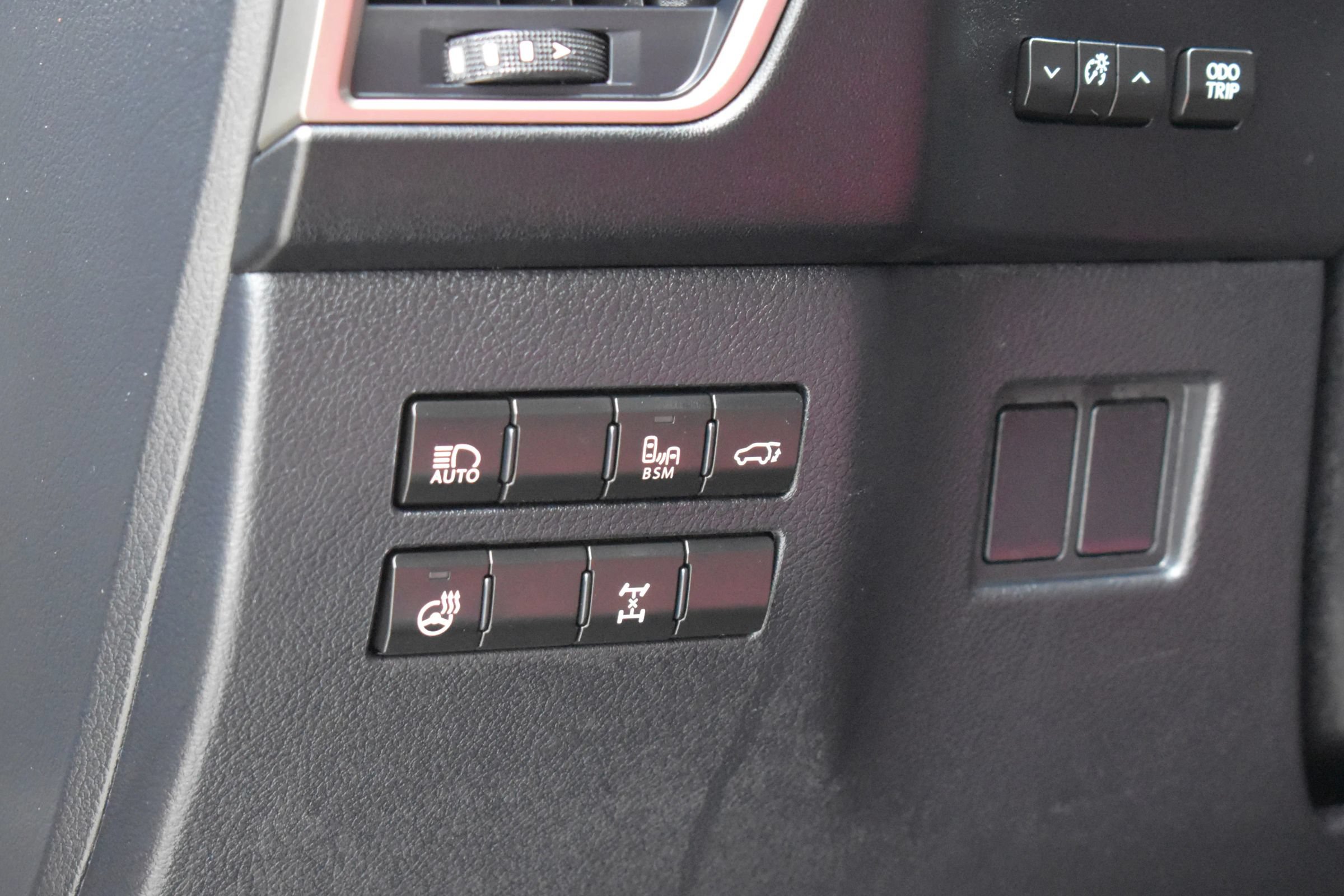 Used 2020 Lexus NX 300 AWD w/ Premium Package image 17
