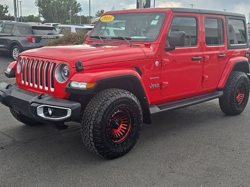 Used 2023 Jeep Wrangler Unlimited Sahara w/ Cold Weather Group AWD/4WD image 7