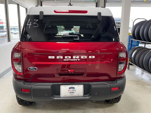 New 2025 Ford Bronco Sport Heritage w/ Convenience Package AWD/4WD image 6
