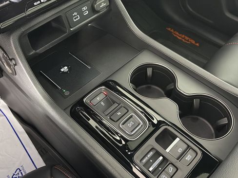 Used 2025 Honda Pilot TrailSport image 35