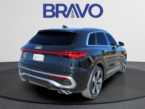 Used 2025 Audi SQ5 Premium Plus image 5