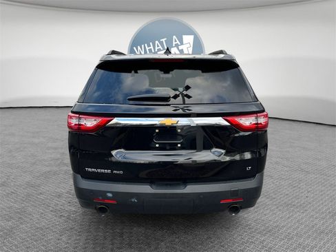 Used 2021 Chevrolet Traverse LT w/ LPO, Cargo Package image 5