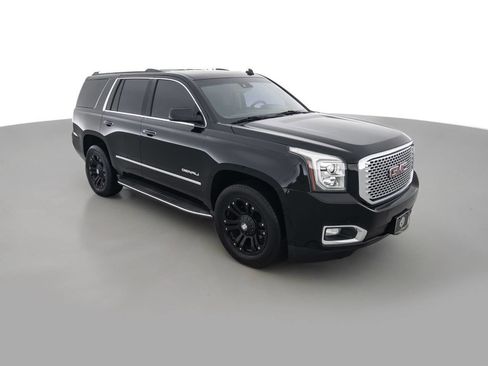 Used 2015 GMC Yukon Denali w/ Touring Package image 3