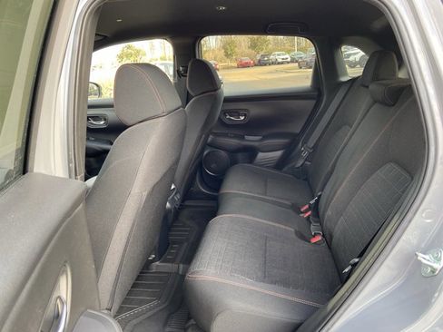 Used 2024 Honda HR-V Sport image 45