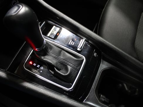 Used 2025 Jeep Compass Latitude image 17