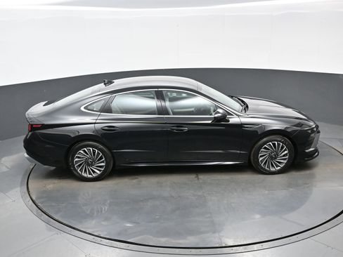 Certified 2025 Hyundai Sonata SEL image 38