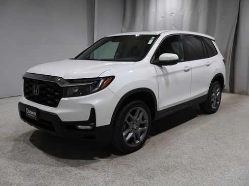 Used 2023 Honda Passport EX-L image 5