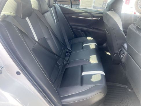 Used 2025 Toyota Camry SE FWD image 14
