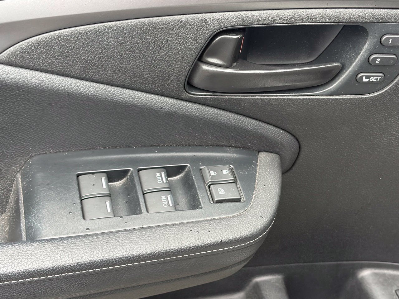 Used 2023 Honda Passport EX-L image 7