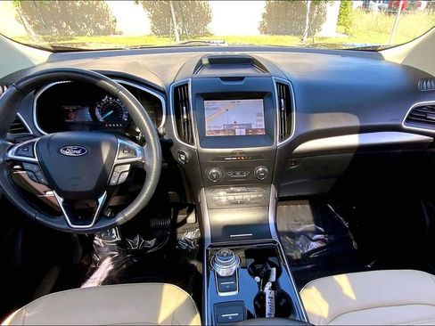 Used 2020 Ford Edge SEL w/ Convenience Package FWD image 13