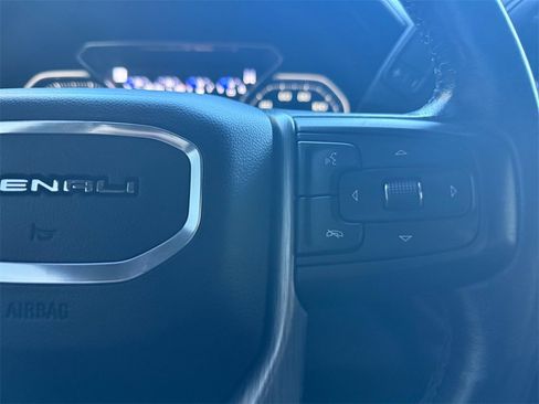Used 2020 GMC Sierra 2500 Denali w/ Denali Ultimate Package image 23