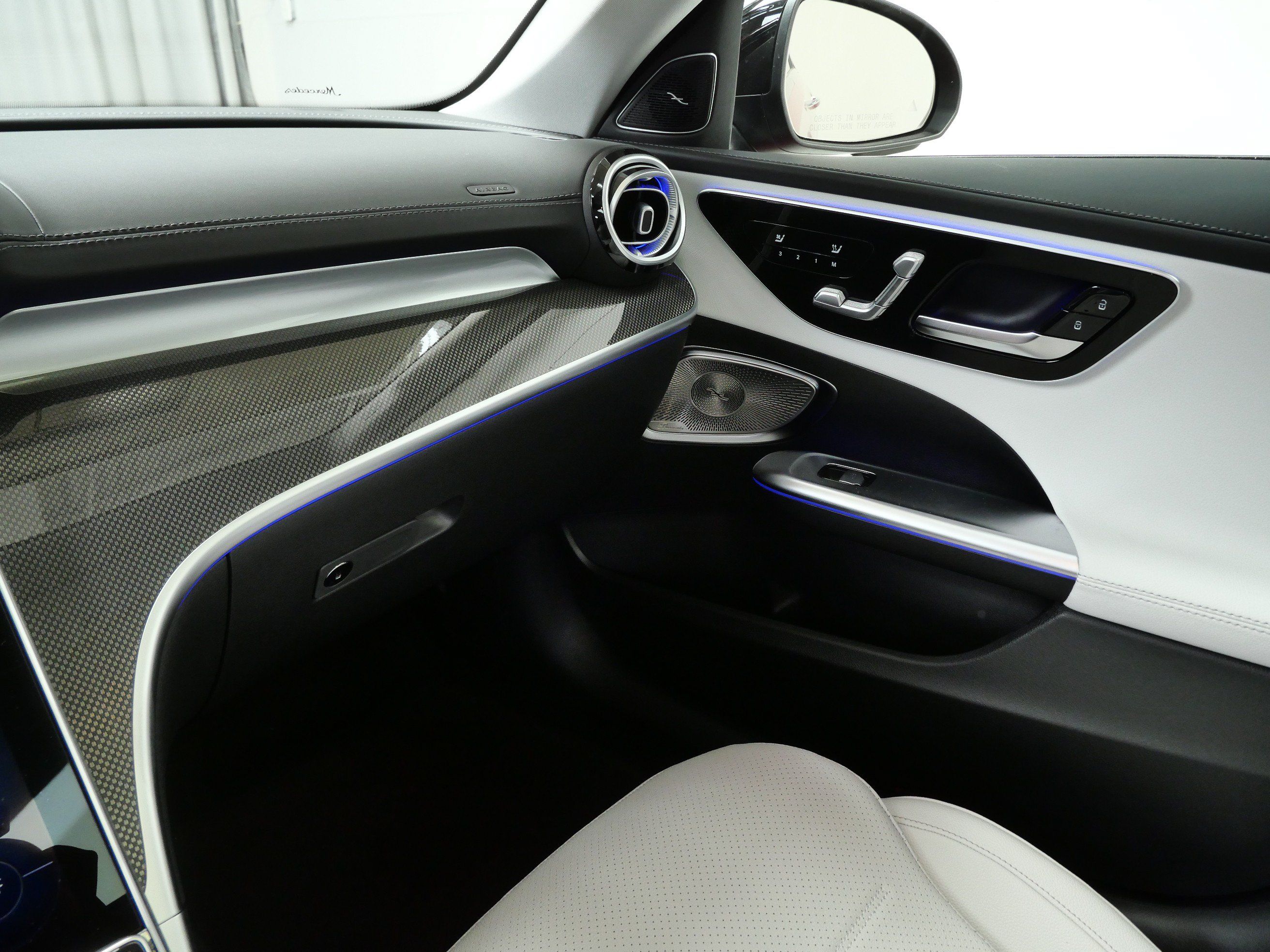 New 2026 Mercedes-Benz C 300 4MATIC Sedan image 11