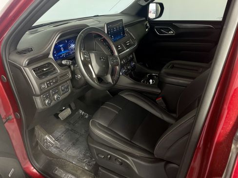 Used 2024 Chevrolet Tahoe RST w/ Luxury Package AWD/4WD image 10