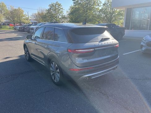 Used 2022 Lincoln Corsair Reserve w/ Equipment Group 201A image 6