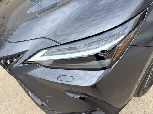 Used 2025 Lexus NX 350h AWD w/ Accessory Package (2T) image 6