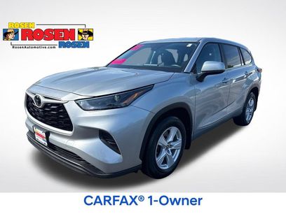 Used 2023 Toyota Highlander L