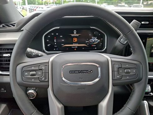 New 2026 GMC Sierra 2500 Denali w/ Denali Reserve Package AWD/4WD image 15