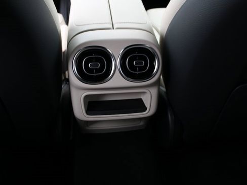 New 2024 Mercedes-Benz GLC 300 4MATIC image 33