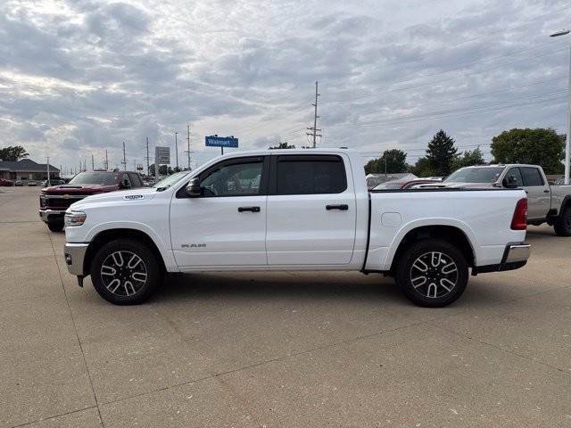 Used 2025 RAM 1500 Big Horn AWD/4WD image 4