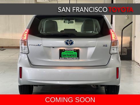 Used 2012 Toyota Prius V Three image 4
