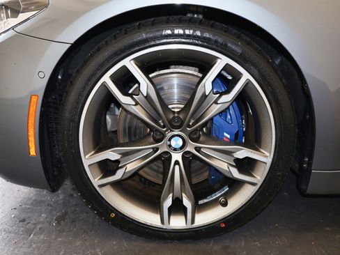 Used 2020 BMW M550i xDrive w/ Dynamic Handling Package image 58