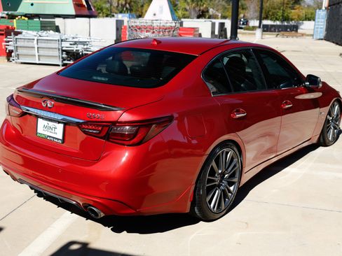 Used 2018 INFINITI Q50 Red Sport 400 w/ Sensory Package (Sport) image 16