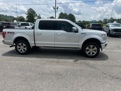 Used 2016 Ford F150 Platinum w/ Equipment Group 701A Luxury AWD/4WD image 13