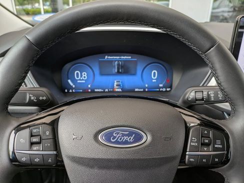 Certified 2023 Ford Escape Platinum image 24