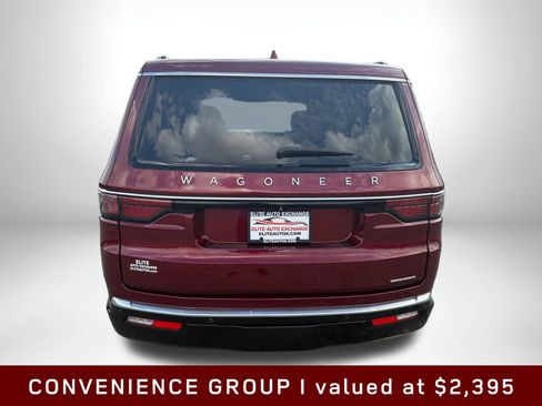Used 2022 Jeep Wagoneer Series III w/ Premium Group I AWD/4WD image 5