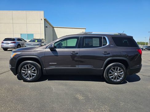 Used 2018 GMC Acadia SLT AWD/4WD image 3