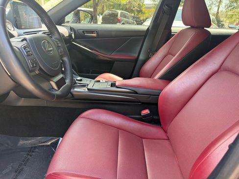 Used 2024 Lexus IS 300 w/ Comfort Package RWD image 19