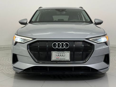 Used 2021 Audi e-tron Premium w/ Convenience Plus Package image 6