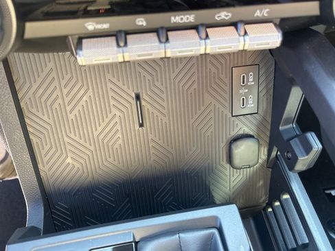 New 2025 Toyota Tacoma TRD Sport image 6