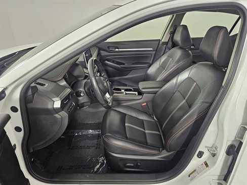 Used 2024 Nissan Altima 2.5 SR image 23