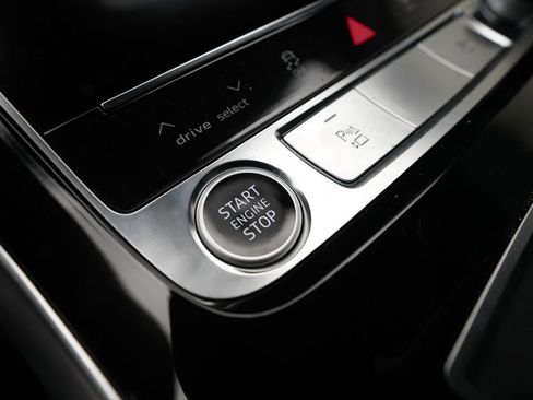 New 2026 Audi Q8 Premium Plus image 32