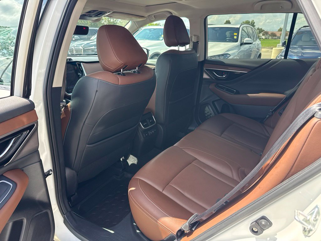 Used 2022 Subaru Outback Touring AWD/4WD image 21