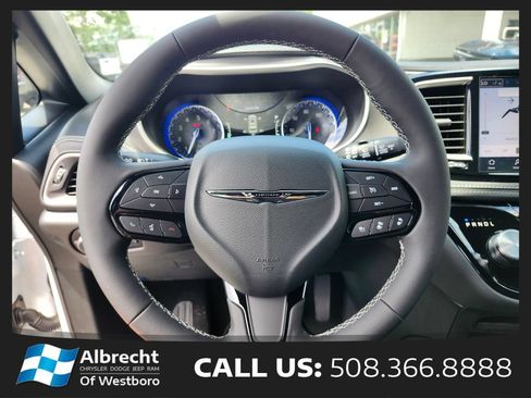 New 2026 Chrysler Pacifica Select w/ S Appearance Package AWD/4WD image 29