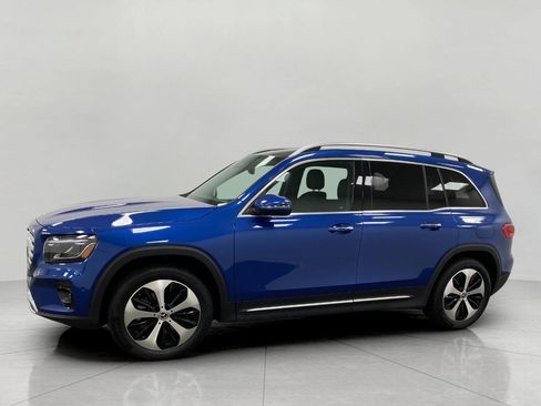 Used 2026 Mercedes-Benz GLB 250 4MATIC image 8